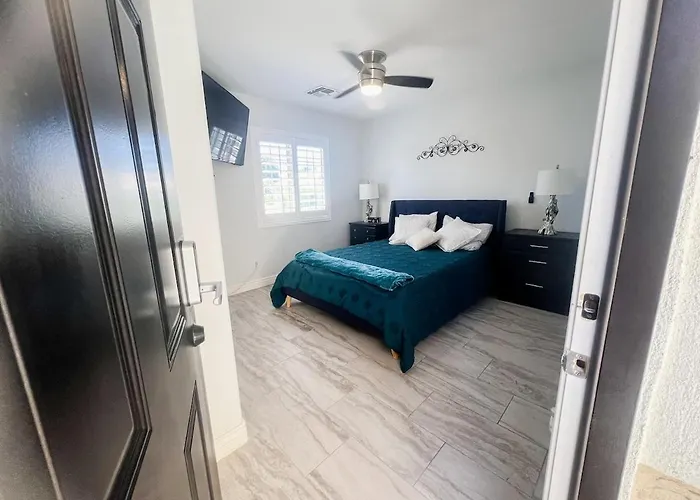 Civic Centre, Compact Microapt Layout & Sprt Entry *