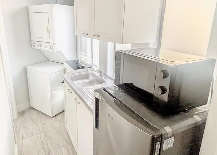 Civic Centre, Compact Microapt Layout & Sprt Entry *