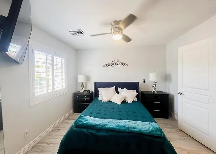 Apartment Civic Centre, Compact Microapt Layout & Sprt Entry Gilbert
